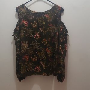 Floral, cold shoulder top
